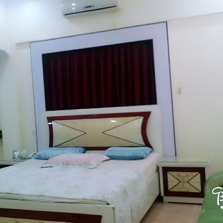 Rehaish Inn Guest House Karachi Extérieur photo