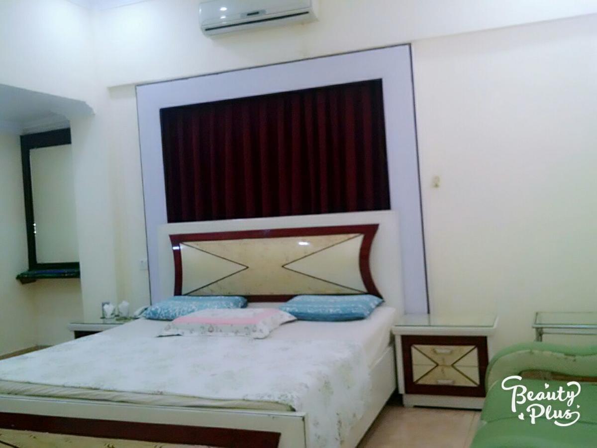 Rehaish Inn Guest House Karachi Extérieur photo