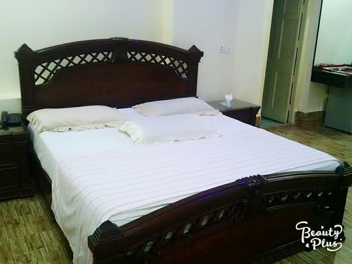 Rehaish Inn Guest House Karachi Extérieur photo